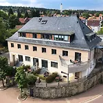 Strandberg's Stadt Apartman
