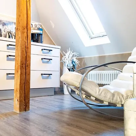 Strandberg's Stadt Apartment *