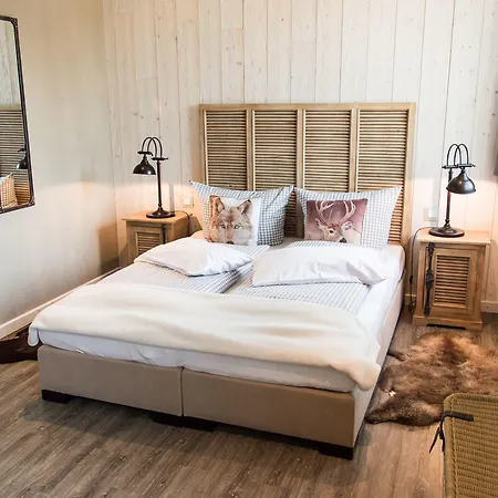 Strandberg's Stadt Apartament