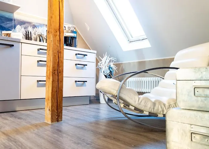 Strandberg's Stadt Apartman *